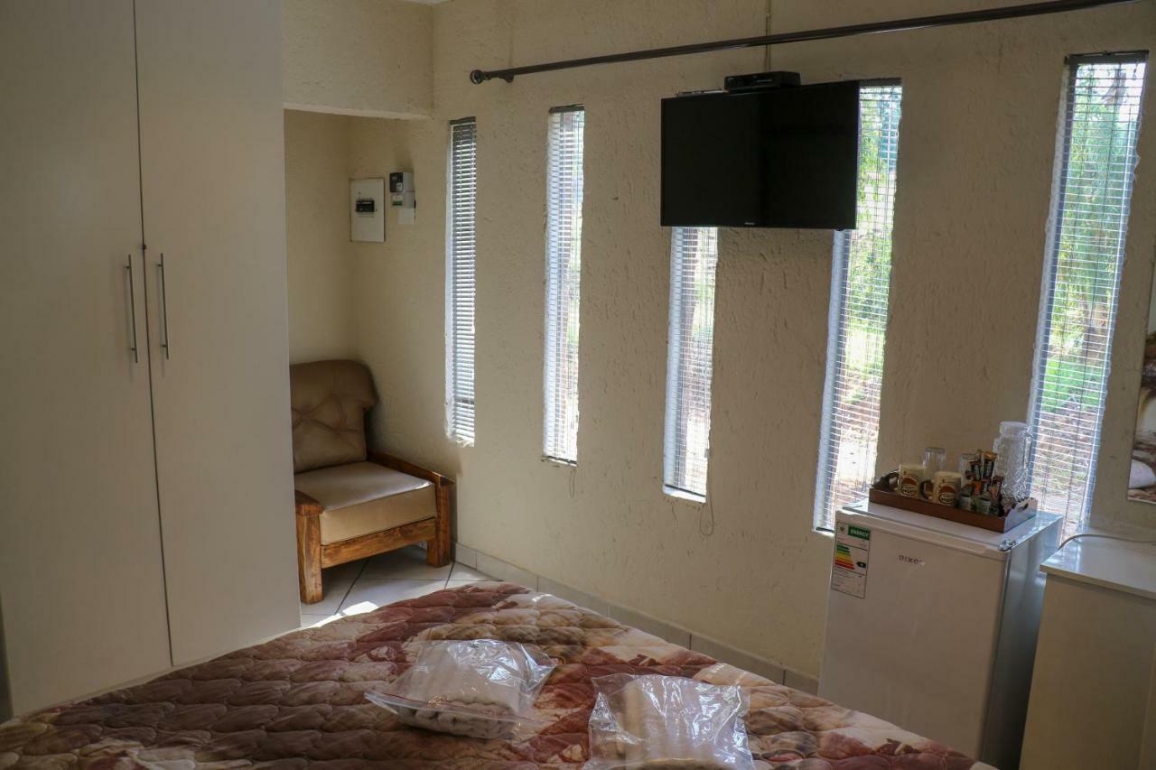 Rock Art Guesthouse Witbank Εξωτερικό φωτογραφία
